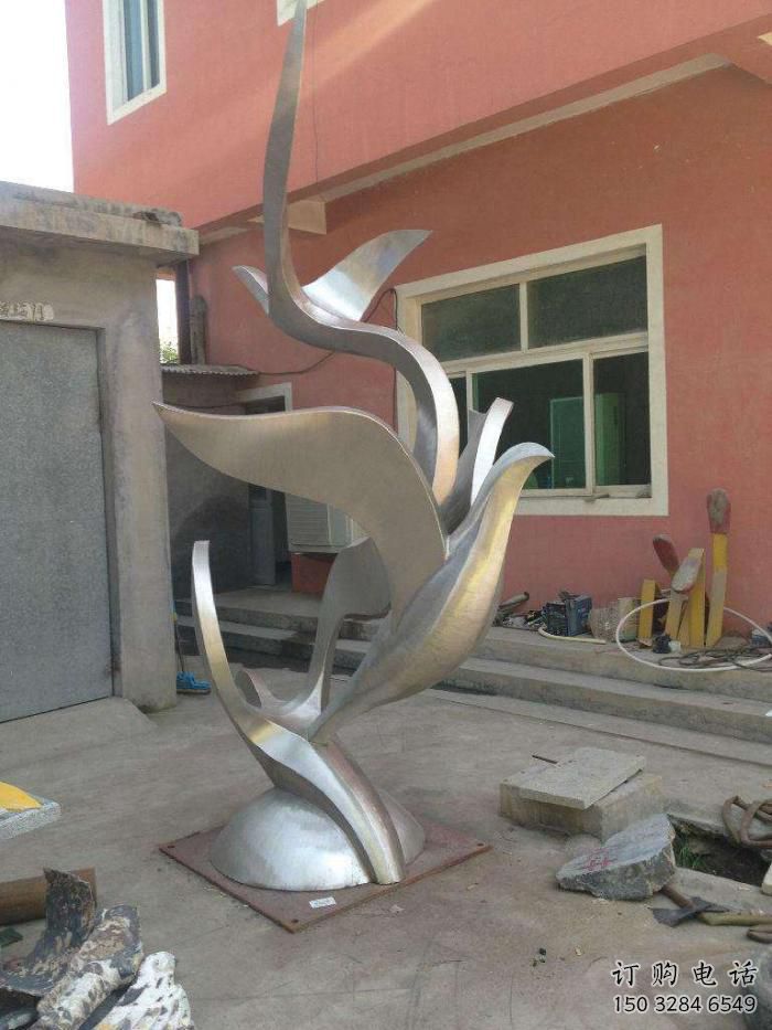 啞光白鴿雕塑廠家 大型風景區(qū)擺件 現(xiàn)代仿古白鴿雕塑