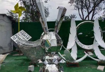 賓館玉兔雕塑廠家 歐式仿真小品 戶外噴漆玉兔雕塑