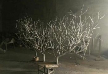 步行街鹿角雕塑廠家 創(chuàng)意鋼管擺件 公園切面鹿角雕塑