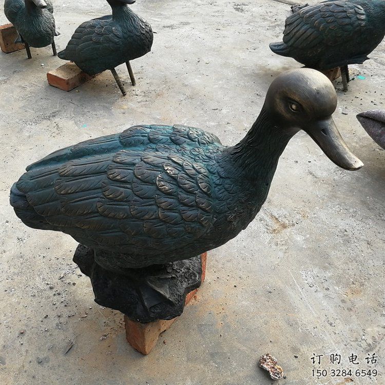 商場(chǎng)鴨子雕塑廠家 中式室內(nèi)小品 酒店仿古鴨子雕塑