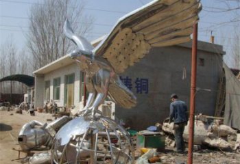 庭院雄鷹雕塑廠家 歐式仿真擺件 戶外噴漆雄鷹雕塑