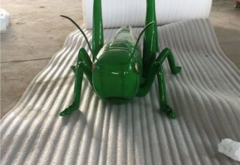 異形蟈蟈雕塑廠家 現(xiàn)代仿真擺件 酒店拉絲蟈蟈雕塑