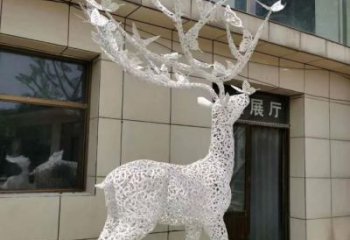 別墅區梅花鹿雕塑廠家 卡通噴漆小品 戶外鏤空梅花鹿雕塑