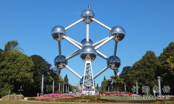 鏡面星球雕塑廠家 現(xiàn)代大型擺件 廣場(chǎng)不銹鋼星球雕塑