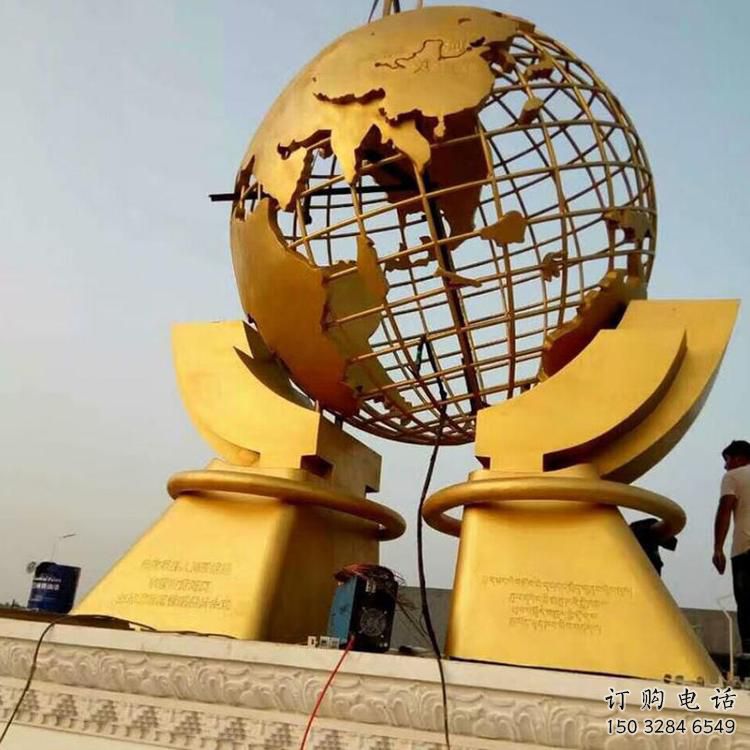 別墅區地球儀雕塑廠家 大型別墅區擺件 不銹鋼地球儀雕塑