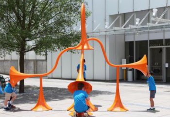 步行街喇叭雕塑廠家 游樂場小品 烤漆不銹鋼喇叭雕塑制作