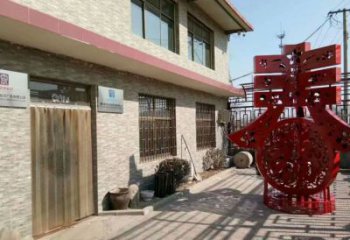 希望燈籠雕塑供應(yīng)商 景觀校園雕塑 商業(yè)街雕塑