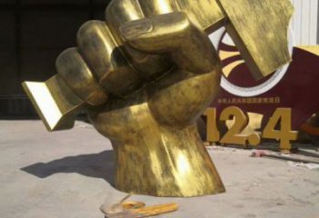 拳頭雕塑優(yōu)選，景區(qū)案例，抽象不銹鋼拳頭雕塑選用