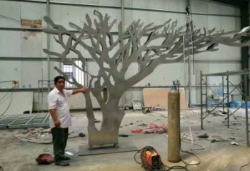 抽象鏤空樹雕塑，小區雕塑，鏤空剪紙樹雕塑廠家