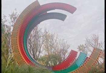 別墅區(qū)膠卷雕塑