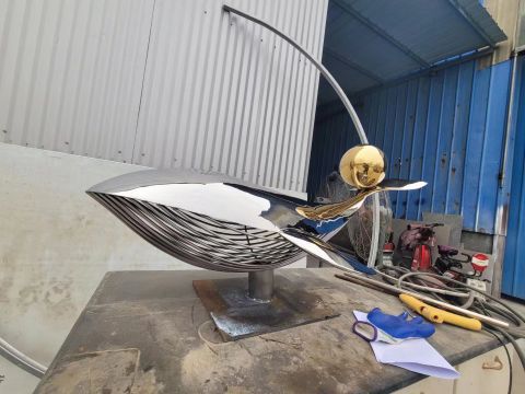 魚頂球 (4) 魚頂球 (4)